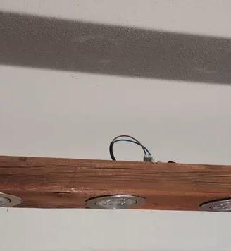 Lampadario legno