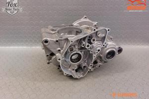 COPPIA CARTER CENTRALI CRF 250 2022-2026 HONDA 111