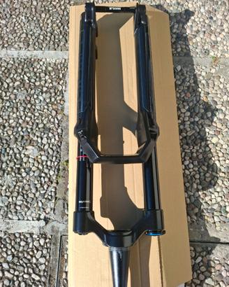 Forcella Rockshox Domain RC 29 160mm tapered 1.8