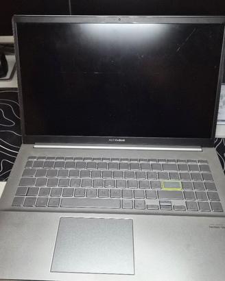 Asus VivoBook S15 Ryzen 7 16GB - Portale economico