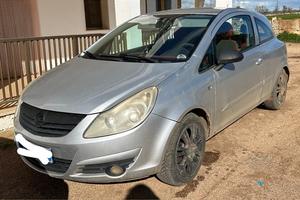 Opel Corsa D 1.2 gpl