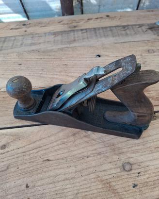 pialla Stanley bailey n° 4