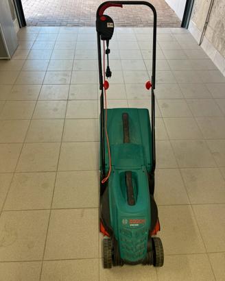 Taglia  erba eletrico bosch