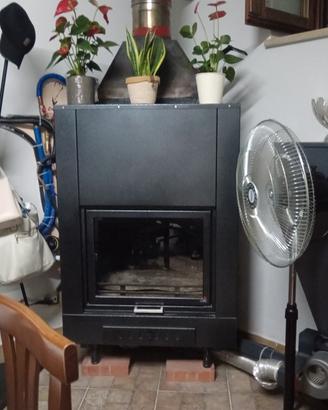 termocamino multicobustibilie