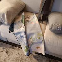 tappetini e cuscino yoga