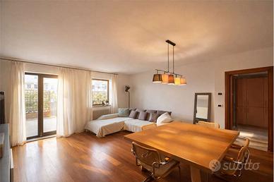 MESTRE GAZZERA ATTICO 3 CAMERE GARAGE E POSTO AUTO