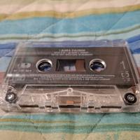 audiocassetta originale Laura Pausini 