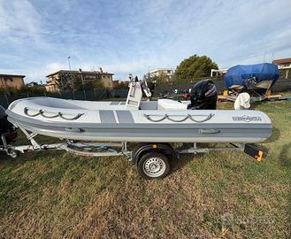 Gommone motore e carrello