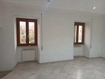 Appartamento 100 mq + soffitta | Piano terra | Fro
