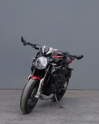 MV AGUSTA Dragster 800