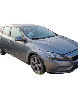 Ricambi usati per Volvo V40 2.0 Diesel del 2016