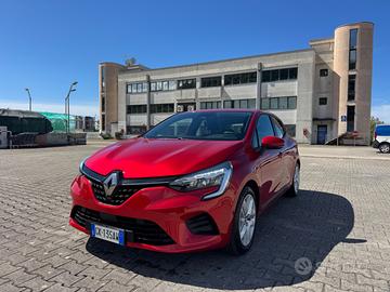 Renault Clio 1.6 Hybrid E-Tech Zen