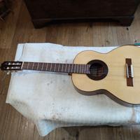 Chitarra classica di liuteria