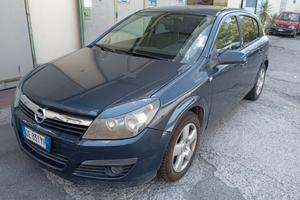 Opel Astra 1.7 CDTI 101CV 5 porte Cosmo