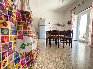 CASA DI CORTE A MONOPOLI