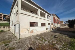 CASA INDIPENDENTE A RIPALIMOSANI