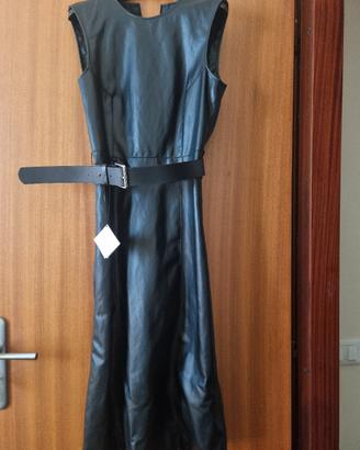 vestito  Zara con cintura,  effetto pelle 