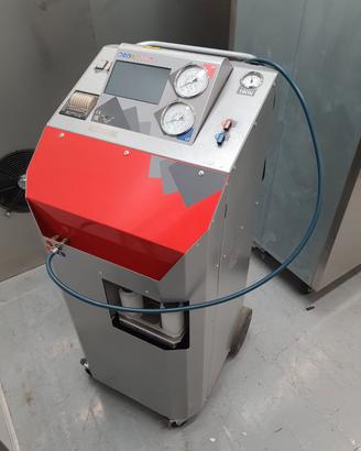 Stazione automatica di recupero, vuoto e carica