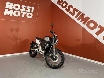 SUPER SOCO TC -Max (2019 - 20) Max (2020-)