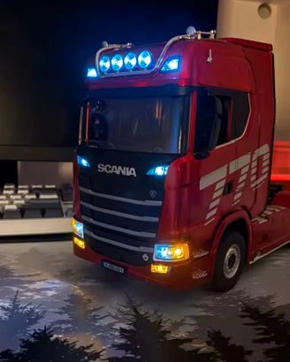 Modellino Camion Scania Radiocomandato 