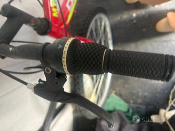 Bici bimbo ragazzo rossa