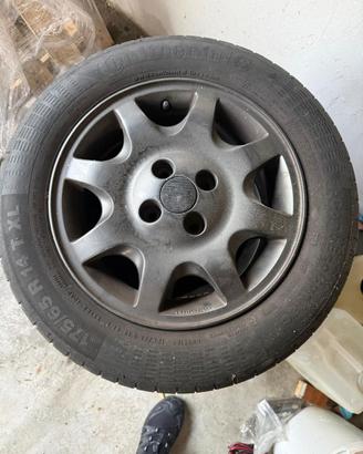 Treno pneumatici con cerchioni in lega 175/65 R14