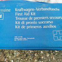 Kit primo soccorso originale GM -PREZZO TRATTABILE
