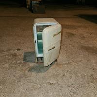 frigorifero giocattolo vintage 