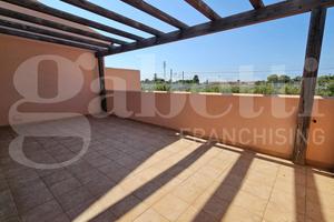 Villa bifamiliare Campofelice di Roccella