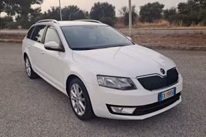 Skoda Octavia 1.6 TDI CR 105 CV DSG Wagon Ambition