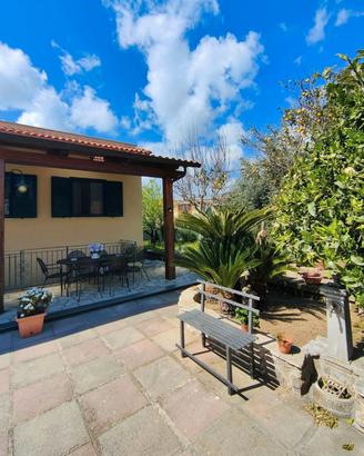 Villa Mimosa House