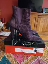 Tronchetto tacco alto in camoscio nr. 40