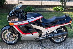 Kawasaki ZX 10 Tomcat