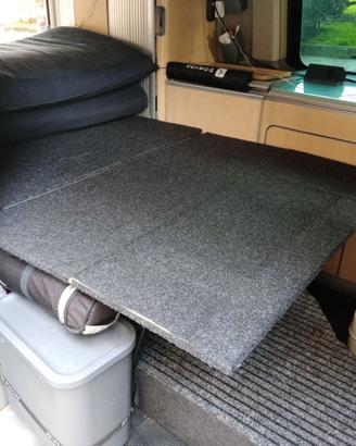 Volkswagen California sistema letto e panca