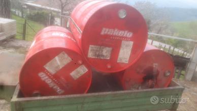 Bidone olio 200 litri