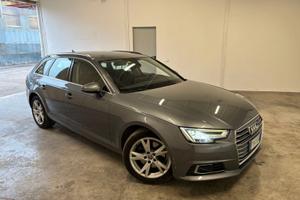 Audi A4 Avant 2.0 TFSI ultra S tronic Sport - gara
