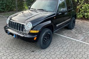 Jeep Cherokee 2.8 CRD 4x4