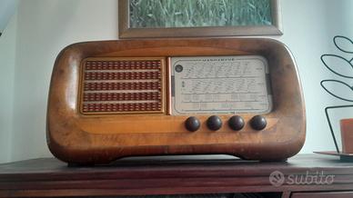 Radio d'epoca valvole "funzionante" 