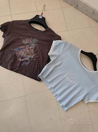 due magliette in cotone