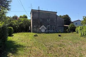 RUSTICO A CARBONERA