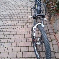 Dirt kona stuff