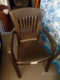 N.6 sedie da giardino in plastica