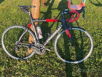 Bicicletta Pinarello Razha carbonio
