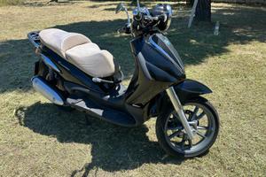 Scooter Beverly Cruiser