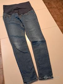 Pantaloni premaman