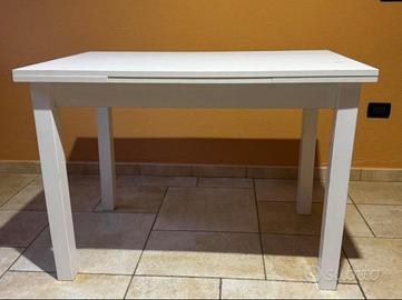 Tavolo allungabile in legno