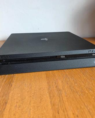 ps4 con joystick piu gioco gta5