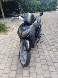 Piaggio Liberty 50 4T 2011 Nero - Affidabile e pro