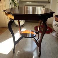 Tavolino antiquariato