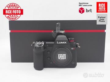 Panasonic Lumix DC-S1R